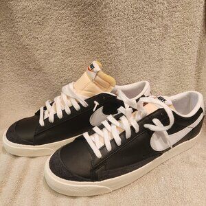 Nike Blazer Low 77 (DA6364-001) - Men's sz 13